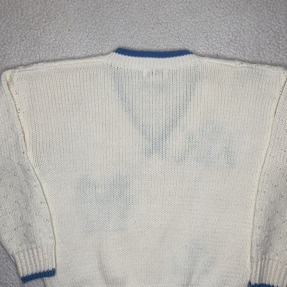 Vintage 62 EAST Knitted V-Neck Sweater: Size Medium - Picture 4 of 10